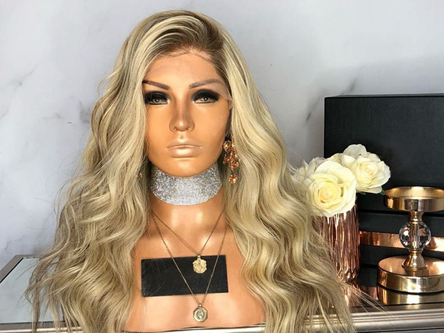 RUWISS ICE DIAMOND FLIP MEDIUM CAP 20 INCHES 180% RUWISS ICE DIAMOND FLIP MEDIUM CAP 20 INCHES 180%